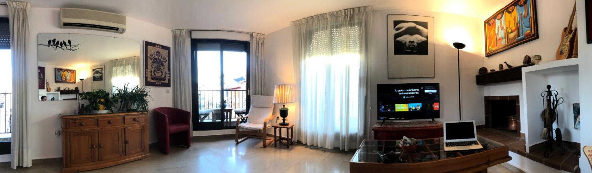 Loft Acogedor Con Terraza Y Parking En El Centro Apartman Huesca Kültér fotó